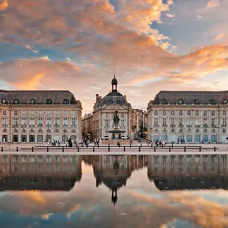 Place De La Bourse Bordeaux Hyper-Centre Exterior photo